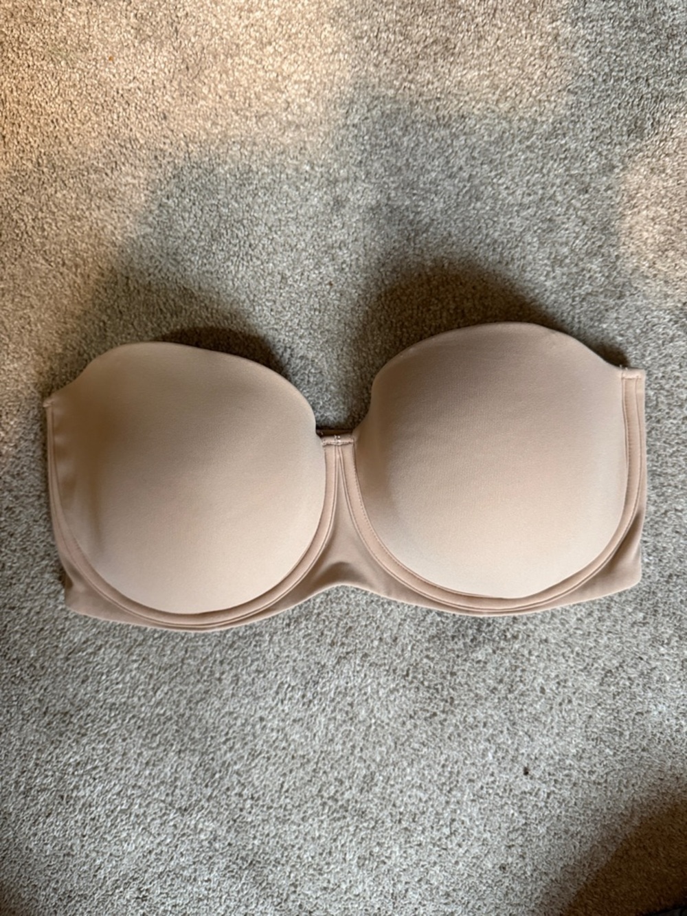 Skims Nude Lightly Lined Strapless Bra Size 36 DD